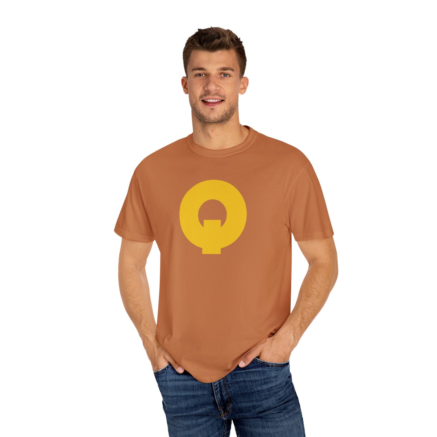 QUANTUM TRAINING - YELLOW LOGO Unisex Garment-Dyed T-shirt