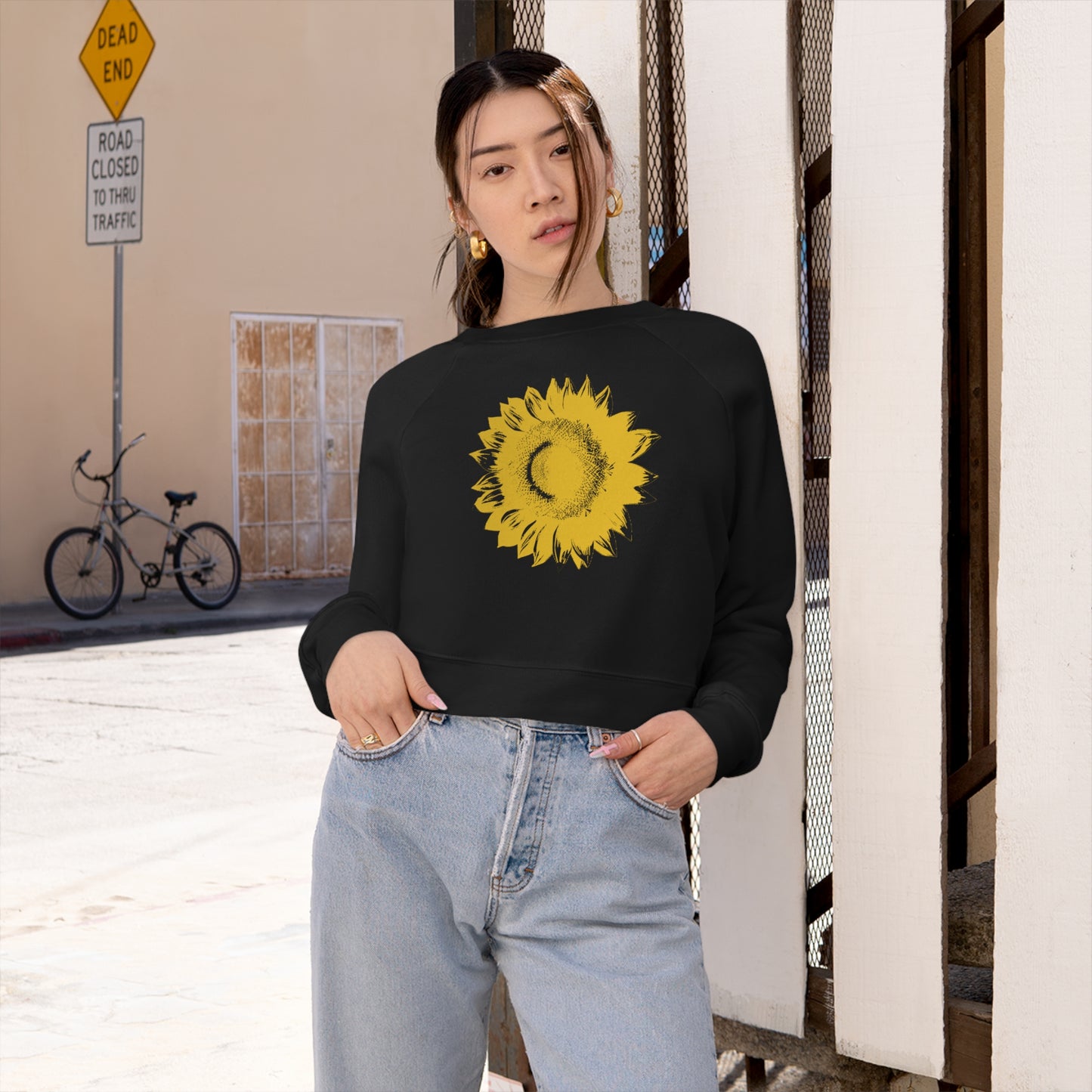 SUNFLOWER Yellow - Women's Cropped Fleece Pullover