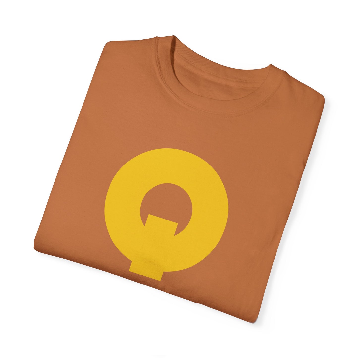 QUANTUM TRAINING - YELLOW LOGO Unisex Garment-Dyed T-shirt