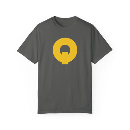 QUANTUM TRAINING - YELLOW LOGO Unisex Garment-Dyed T-shirt